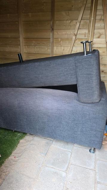 Mooie grijs zwarte hoekbank gratis!