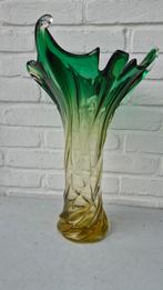 Murano Vaas Groen/Geel, Antiek en Kunst, Antiek | Vazen, Ophalen of Verzenden