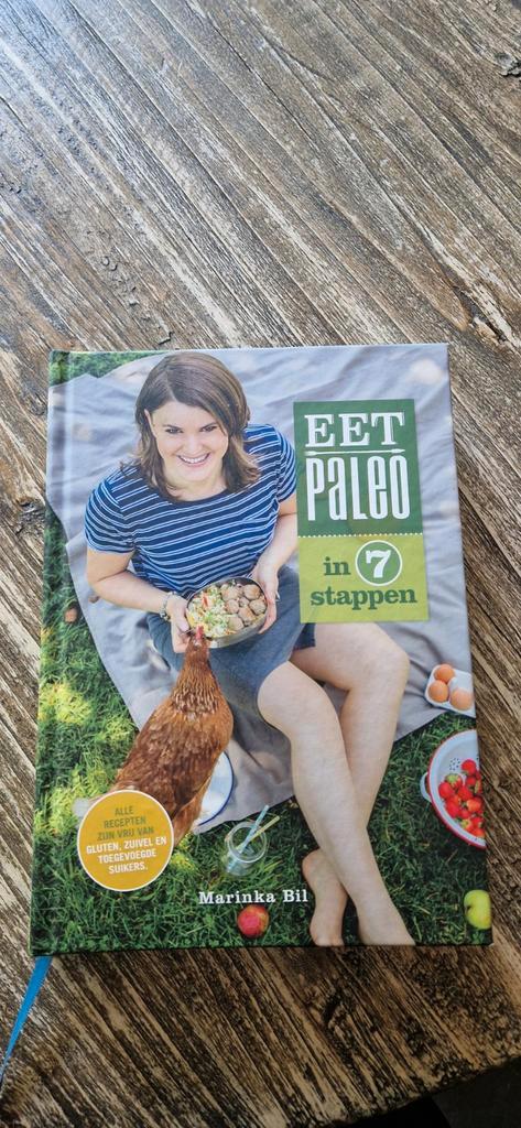 Marinka Bil - Eet Paleo in 7 stappen, Boeken, Kookboeken, Zo goed als nieuw, Vegetarisch, Ophalen of Verzenden
