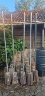 Palen met betonvoet, Tuin en Terras, Tuinhekken en Hekwerk, Ophalen, Gebruikt, Overige materialen