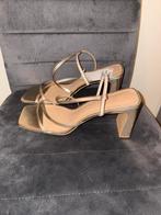 Dames hakken, Kleding | Dames, Schoenen, Pumps, Overige kleuren, Nieuw, Ophalen of Verzenden