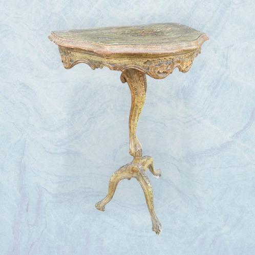 Antieke kleine Venetiaanse consoletafel van gelakt en beschi, Antiek en Kunst, Antiek | Meubels | Tafels, Verzenden