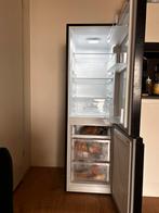 Fridge and freezer combi, 200 liter of meer, Zo goed als nieuw, Met vriesvak, 160 cm of meer