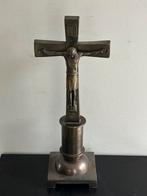 Groot Art Deco metalen Kruis beeld 30.5 cm, Antiek en Kunst, Antiek | Religie, Ophalen of Verzenden