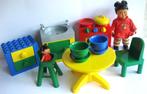 Lego Duplo Grote Pop Sarah Baby Fornuis Wastafel Kinderstoel, Ophalen of Verzenden, Zo goed als nieuw, Complete set, Duplo