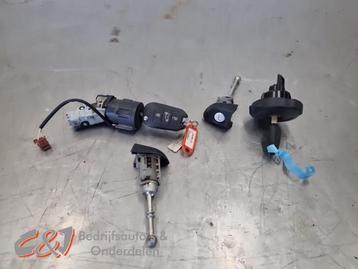 Slotenset van een Peugeot Partner beschikbaar voor biedingen