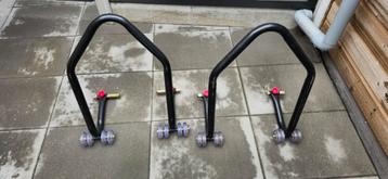 Paddockstands / motor stands beugel voor en achterwiel beschikbaar voor biedingen