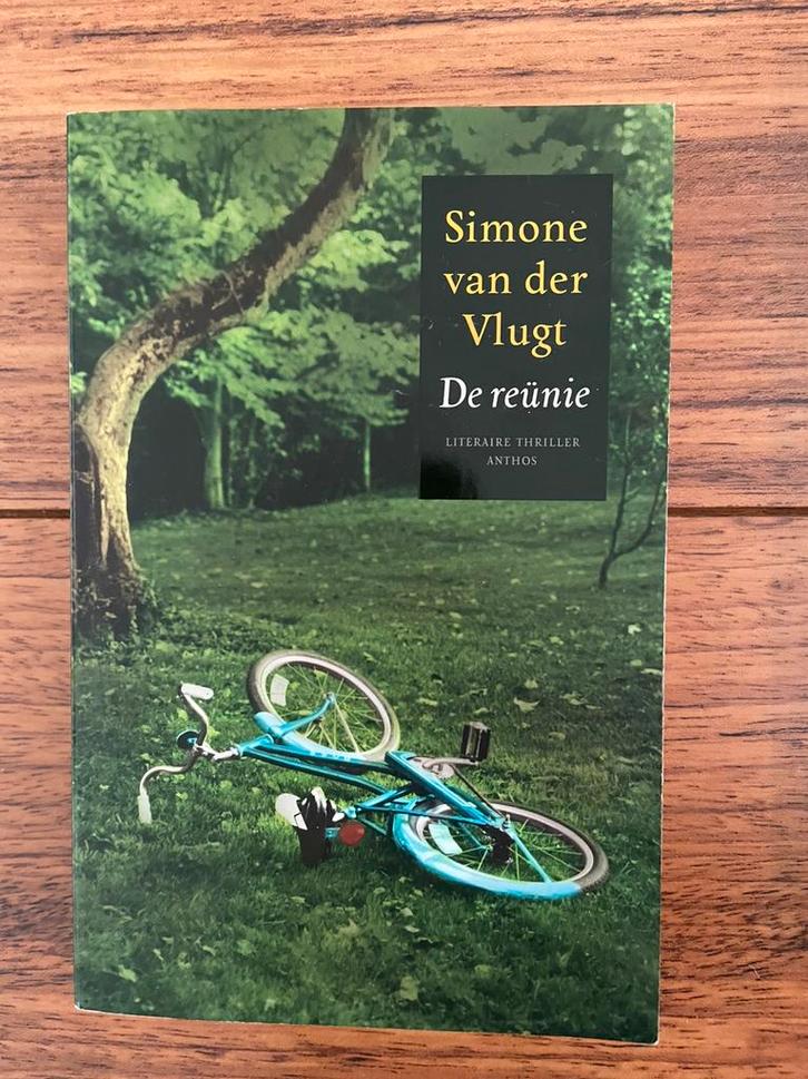 Simone van der Vlugt - De Reunie, Verzamelen, Boekenleggers, Zo goed als nieuw, Ophalen of Verzenden