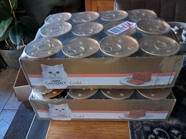 Kattenvoer meerder merken oa. 81 mousse + 24 zakjes felix, Dieren en Toebehoren, Dierenvoeding, Kat, Ophalen
