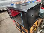 Te koop zo goed als nieuwe patchkast met glazen voordeur., Computers en Software, Serverkasten, Ophalen of Verzenden, Zo goed als nieuw