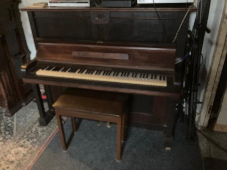 piano Gustov Fiedler Leipzig, Muziek en Instrumenten, Piano's, Gebruikt, Piano, Bruin, Ophalen