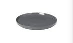 Blomus Pilar bord (20 cm) 2 stuks, Huis en Inrichting, Keuken | Servies, Ophalen of Verzenden, Zo goed als nieuw, Bord(en), Overige stijlen