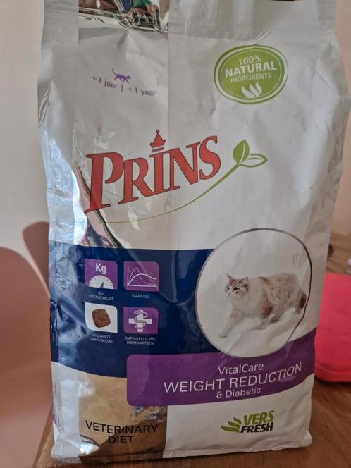 Nieuwe, ongeopende zak Prins Weight Reduction & Diabetic kat, Dieren en Toebehoren, Dierenvoeding, Kat, Ophalen