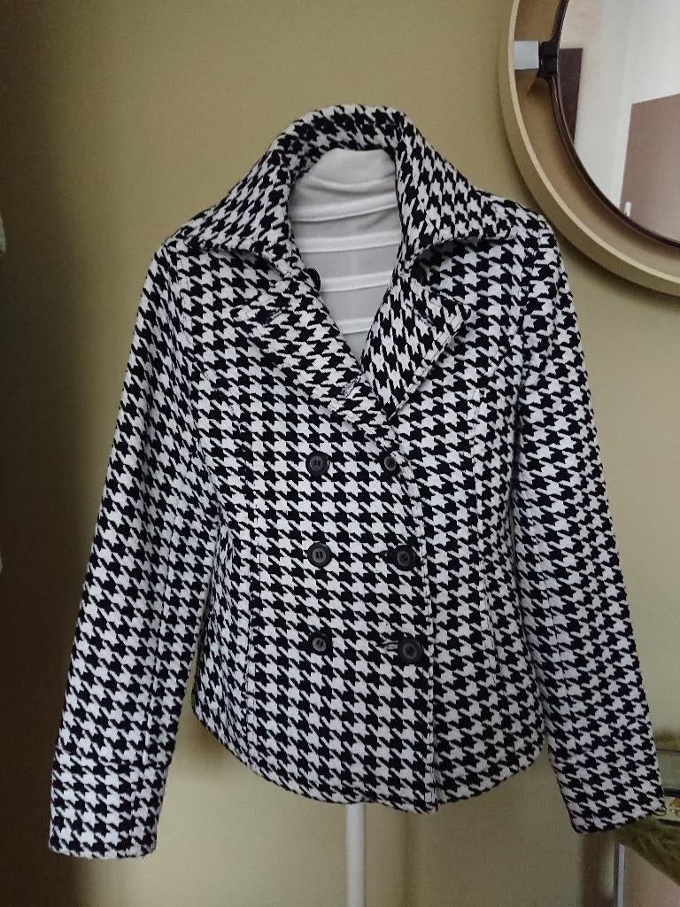 YAYA jas maat 36, valt ruimer, Kleding | Dames, Jassen | Winter, Ophalen of Verzenden, Zo goed als nieuw, Maat 36 (S), Zwart