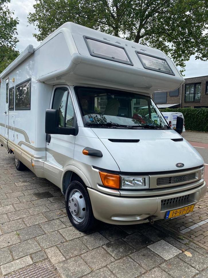 Iveco laika Camper xl garage, Bouwjaar 2000 b rijbewijs, Caravans en Kamperen, Campers, Particulier, meer dan 6, Alkoof, Laika