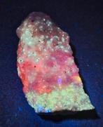 CHONDRODIET/CALCIET-MARMER (=UV), Ophalen of Verzenden, Mineraal