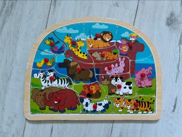 Houten puzzel beschikbaar voor biedingen