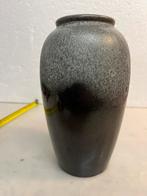 Oude vaas, Gebruikt, Zwart, Aardewerk of Porselein, Ophalen of Verzenden