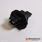 Schakelaar contactdoos Renault Express  252163895R, Gebruikt, Renault, Ophalen of Verzenden, Renault