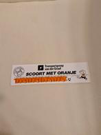 G 127 Vintage KNVB Sticker - Scoort met Oranje, Ophalen of Verzenden, Gebruikt
