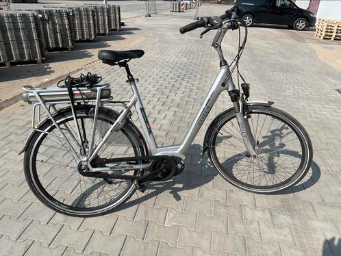 Stella modena mof versnellingen hoge frame nuvinci, Fietsen en Brommers, Fietsen | Dames | Sportfietsen en Toerfietsen, Zo goed als nieuw