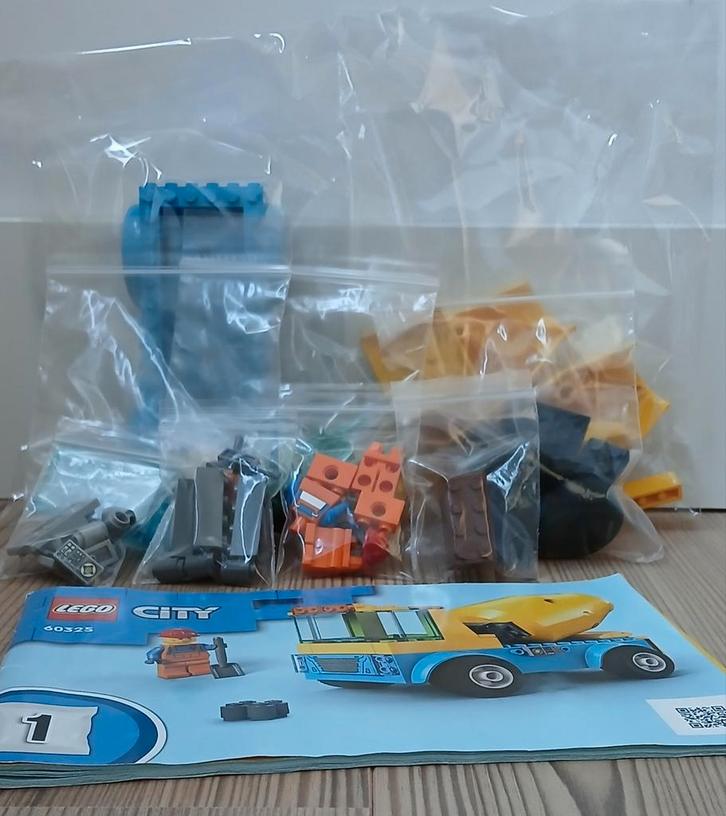 Lego city 60325 cementwagen, Kinderen en Baby's, Speelgoed | Duplo en Lego, Zo goed als nieuw, Lego, Complete set, Ophalen of Verzenden