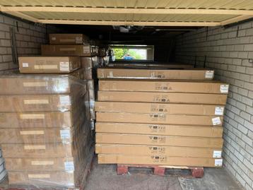 Partij TV meubelen (5 pallets) beschikbaar voor biedingen