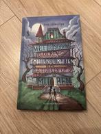 Het huis met schuine vloeren - Tom Llewellyn, Boeken, Ophalen, Zo goed als nieuw