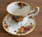 Royal Albert Old Country Roses dameskop & schotel – vintage, Ophalen of Verzenden, Zo goed als nieuw, Porselein, Kop en/of schotel