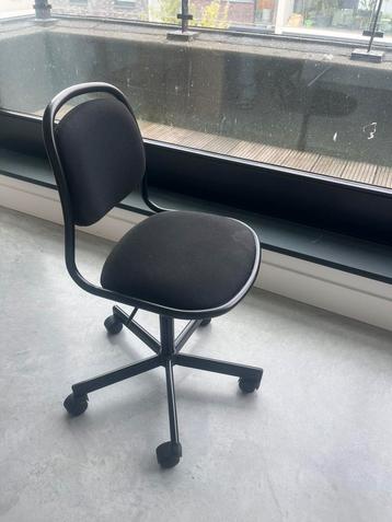 Kinder bureaustoel  beschikbaar voor biedingen