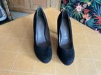 Tamaris pumps zwart suede, Tamaris, Pumps, Zwart, Ophalen of Verzenden