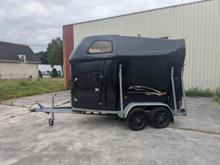 Sluis Maxx 2-paards trailer – luxe staat, volledig vernieuwd, Dieren en Toebehoren, Paarden en Pony's | Trailers en Aanhangwagens