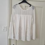 Shirt van Desiqual maat L. Met gehaakte bovenkant inclusief, Maat 38/40 (M), Wit, Ophalen of Verzenden, Zo goed als nieuw