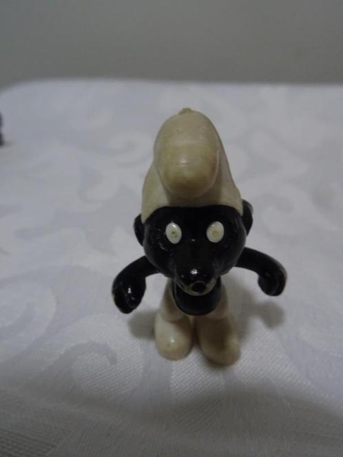 Zwarte smurf 1965 West-Germany Peyo zombie smurf zwart, Verzamelen, Smurfen, Gebruikt, Poppetje, Figuurtje of Knuffel, Overige Smurfen