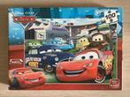 Cars puzzel (100) en Cars speelmatspel, Kinderen en Baby's, Speelgoed | Kinderpuzzels, Ophalen of Verzenden, Meer dan 50 stukjes