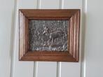 Tinnen reliëf, reebok met reegeit, met eikenhouten  lijstje., Antiek en Kunst, Ophalen of Verzenden