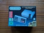 Nintendo Classis Mini (NES) met twee controllers, Ophalen, Gebruikt, Met 2 controllers