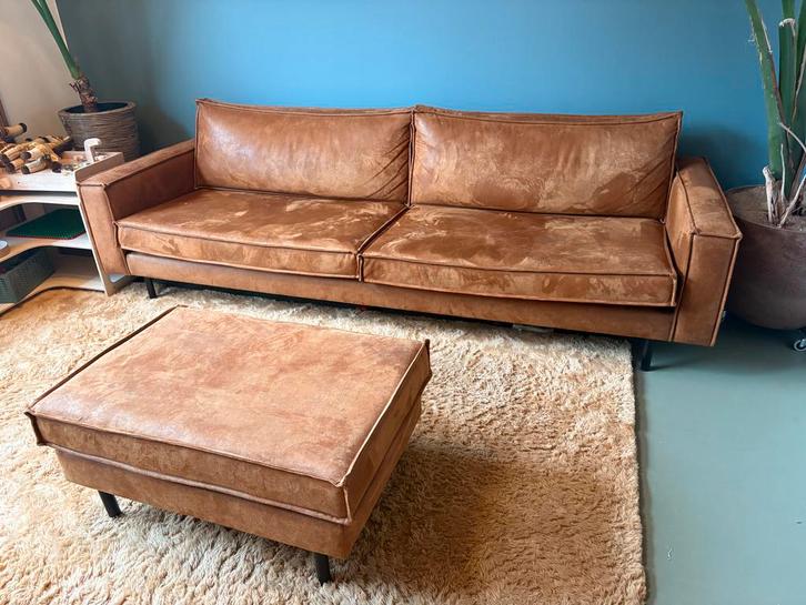 Gratis bank 3 zits + hocker, Huis en Inrichting, Banken | Bankstellen, Gebruikt, Rechte bank, Driepersoons, 250 tot 300 cm, 75 tot 100 cm