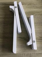 Twee witte magnetronsteunen, Ophalen of Verzenden, Gebruikt