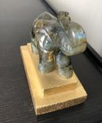 Beelden en beeldjes labradorie olifant, Ophalen