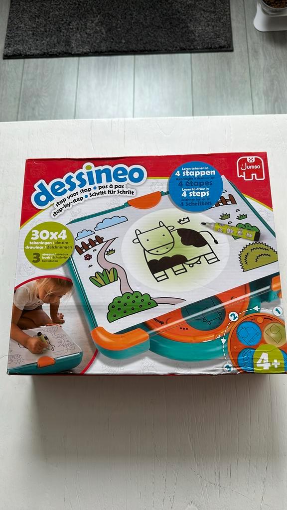 Jumbo tekenbak met veel platen erbij., Kinderen en Baby's, Speelgoed | Educatief en Creatief, Zo goed als nieuw, Ophalen of Verzenden