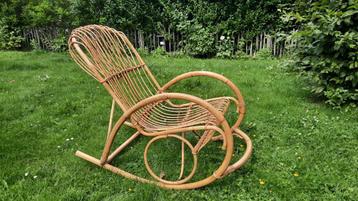 Rotan Schommelstoel - Zeer goede staat! beschikbaar voor biedingen