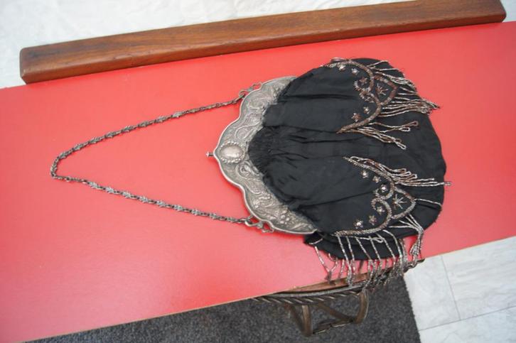 Zilveren beugeltasjes, Antiek en Kunst, Antiek | Goud en Zilver, Zilver, Ophalen of Verzenden