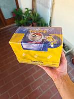 Pokemon Base Set Theme Deck DISPLAY
DUTCH
Factory SEALED 99, Ophalen of Verzenden, Nieuw, Boosterbox, Foil