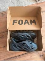 Originele Yeezy Foam Runners, Zwart, Ophalen of Verzenden, Zo goed als nieuw, Yeezy
