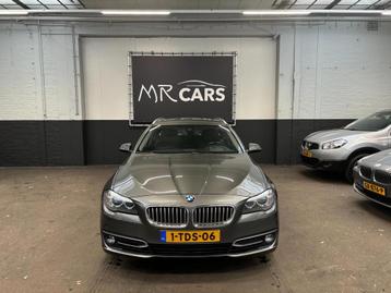 BMW 5-serie Touring 528i High Luxury Edition MOTORSCHADE! beschikbaar voor biedingen