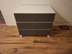 Ladekastje met grijze fronten, Ophalen, Gebruikt, 3 of 4 laden, Minder dan 100 cm