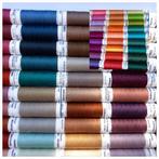 Assortiment van 50 nieuwe klossen naaigaren merk gutermann, Ophalen of Verzenden, Nieuw, Garen of Naald(en)