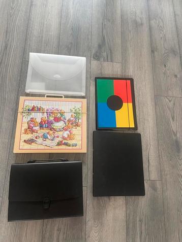 Partijtje van 5 nog hele mooie Opberg Mappen beschikbaar voor biedingen