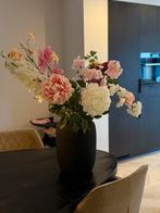Zijden bloemen met vaas, Huis en Inrichting, Woonaccessoires | Vazen, Ophalen, Overige materialen, Overige kleuren, 50 tot 75 cm